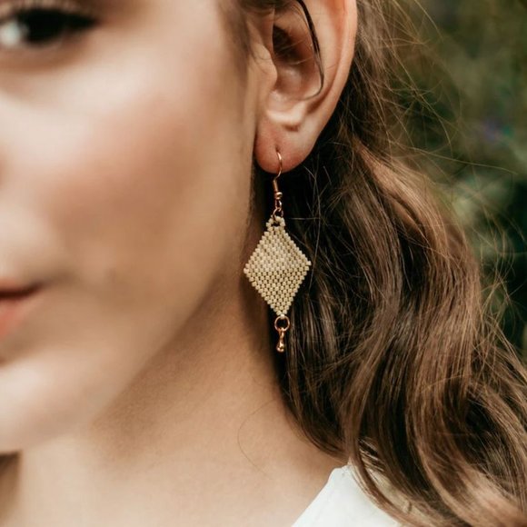 NWT / Embra Bead Project / Athena Earrings ♥️ - Picture 3 of 3